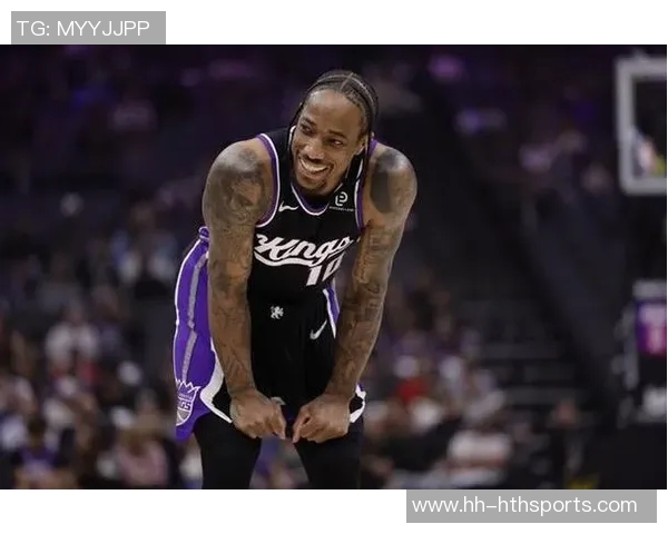 德罗赞稳定表现砍下17分4助拉文紧随其后贡献16分助力球队胜利 德罗赞稳定表现砍下17分4助拉文紧随其后贡献16分助力球队胜利