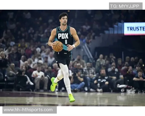 克罗宁执教多年未能带队进季后赛球迷呼吁更换主帅引发热议